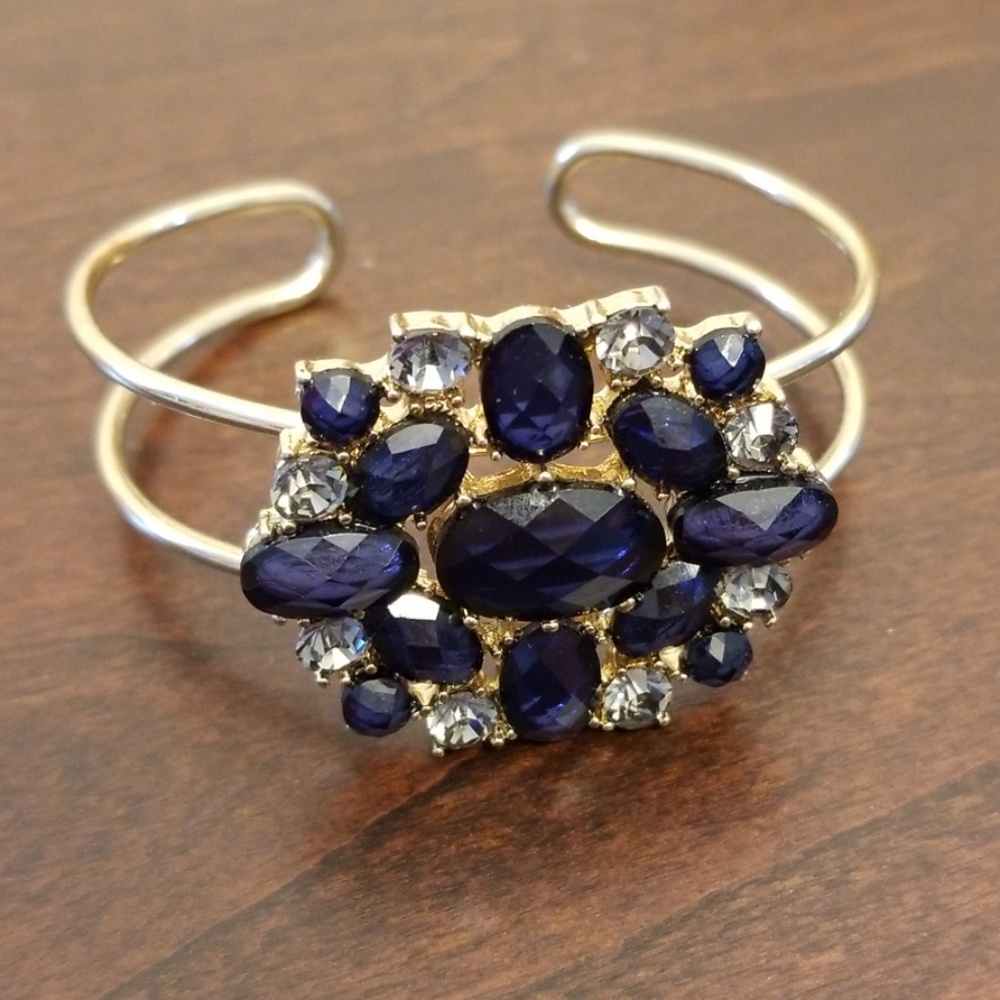 Cuff bracelet